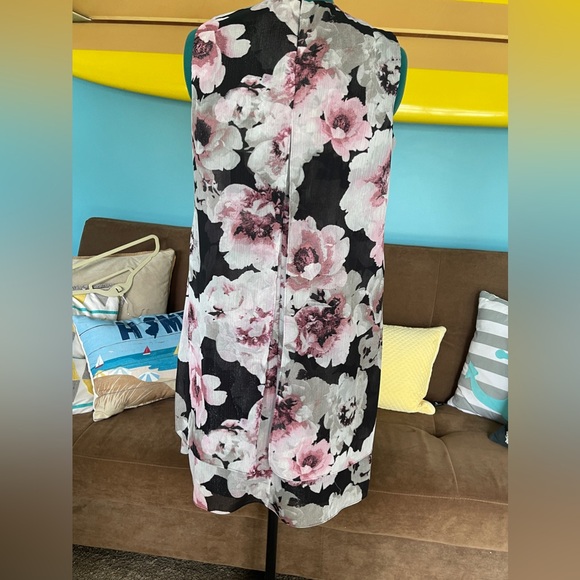SLNY Flowy Black & Pink Floral Dress Size 14W - Picture 3 of 7